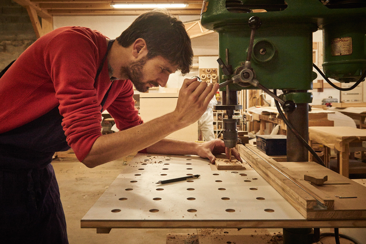 Ludovic Avenel, ébéniste designer, coception, fabrication et installation de cuisines bois haut-de-gamme sur mesure